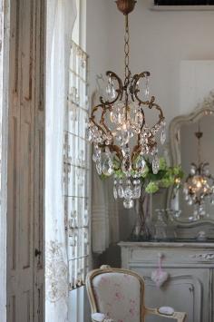 
                    
                        Shabby Chic
                    
                