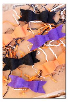 
                        
                            how to make last-minute halloween felt bows
                        
                    