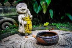 
                    
                        Wat Palad, Chiang Mai, Thailand. Baby Buddha is very happy!
                    
                