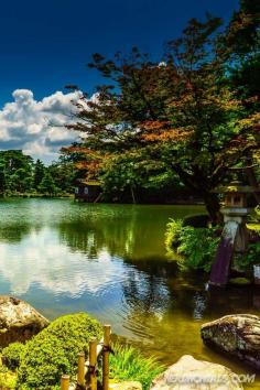 The beautiful Kanazawa Japanese Garden, one of top three gardens in the whole of Japan. Read about that and the cool Kanazawa castle! nerdnomads.com/...