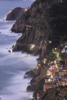 
                    
                        Riomaggiore at night, Cinque Terre, Liguria, Italy la Spezia
                    
                