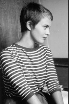 
                    
                        Jean Seberg
                    
                