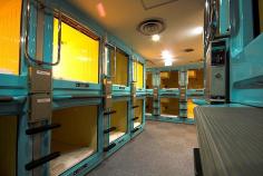 
                        
                            sleeping-in-a-box-capsule-hotel-m-sieur-rico.jpg.jpg 618×412 pixels
                        
                    