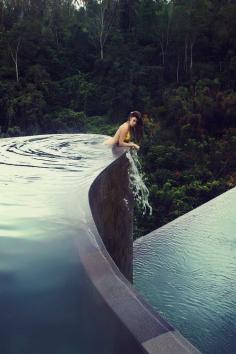 
                    
                        Infinity pool, Bali. #travel #bucketlist
                    
                