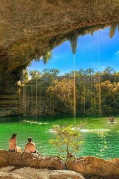 
                    
                        Hamilton Pool : Hill Country - Texas
                    
                