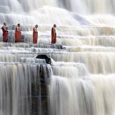 
                    
                        Pongua Falls, Vietnam | Stunning!
                    
                