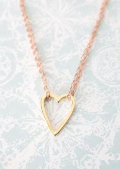 
                    
                        Golden Heart on Rose Gold Chain Necklace simple
                    
                