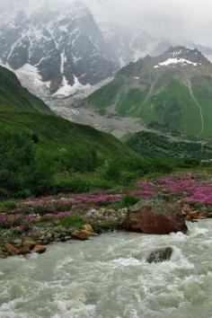 
                    
                        expressions-of-nature:  Inguri River, Georgia : Mikhail Golubev
                    
                