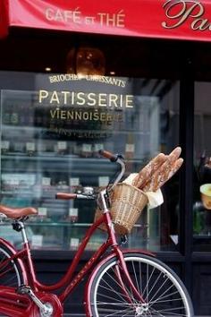 
                    
                        Patisserie, Paris, France
                    
                