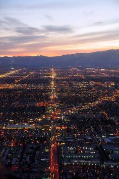 
                    
                        “Las Vegas at Night by igrigorik on Flickr. ”
                    
                