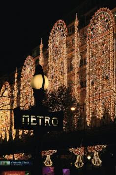 
                    
                        Christmas in Galeries Lafayette, Paris
                    
                