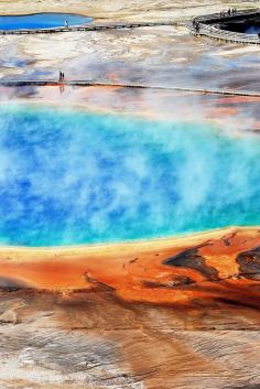 
                    
                        Grand Prismatic Spring, Wyoming
                    
                