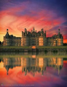 
                    
                        Chateau de Chambord
                    
                