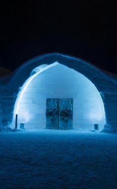 
                    
                        Ice Hotel, Jukkasjärvi, 2014 - Yngve Bergqvist
                    
                