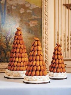 
                    
                        La Pièce montée Madeleines Angelina (A Madeleines wedding cake from Angelina) | Vanity Fair
                    
                