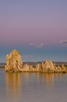 
                    
                        Mono Lake - California - USA (von Sudheer.)
                    
                