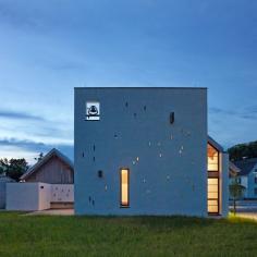 
                    
                        St. Ignatius Chapel at the Georgetown University | Dynerman Architects, PC. Photo: Alan Karchmer | Bustler
                    
                