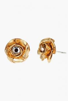 
                    
                        Bloom Studs
                    
                