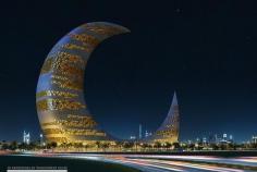 
                    
                        Skyscraper-Crescent Crescent Moon Tower (Dubai)
                    
                