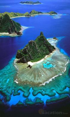 
                    
                        Mamanuca Islands, Fiji
                    
                