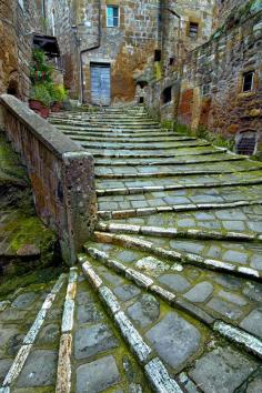 
                    
                        Streets of Pitigliano. II by Igor Menaker, via 500px
                    
                