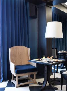 
                    
                        The Chess Hotel | Paris
                    
                