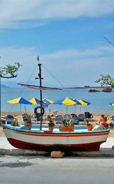 
                    
                        Nea Chora beach in Chania town
                    
                