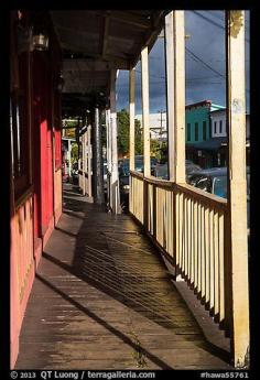 
                    
                        Boardwalk, Pahoa. Big Island, Hawaii, USA
                    
                