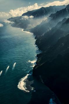 
                    
                        The Coast of Kauai | Hawaii (by Chicago Shutterbug)
                    
                