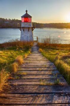 
                    
                        Kennebec River, Maine Benjamin Williamson
                    
                