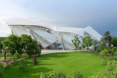 
                    
                        Fondation Louis Vuitton | Gehry Partners; Photo: Iwan Baan | Bustler
                    
                