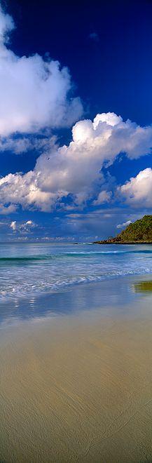 
                    
                        Pacific Ocean, Noosa , Queensland, Australia www.noosaviplimou...
                    
                