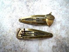 
                    
                        Handmade Oxidized Brass Squirrel And Acorn Hair Clips Barrettes - 11 Main
                    
                