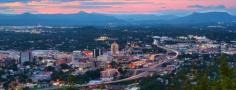 
                    
                        Plan a getaway to the Roanoke Valley in Virginia's Blue Ridge Mountains
                    
                