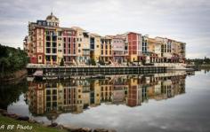 Emerald Lakes, The French Quarter, Carrara on the Gold Coast, Australia