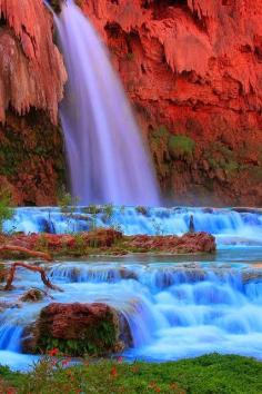 
                    
                        Havasu Falls
                    
                