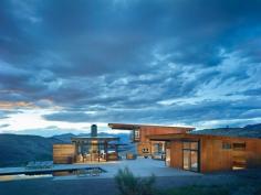 
                    
                        Studhorse | Olson Kundig Architects. Photo © Benjamin Benschneider | Bustler
                    
                