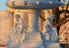 
                    
                        Maids of the Mist fountain by Grace Ray on 500px
                    
                