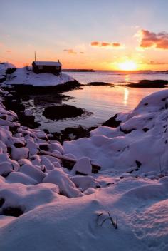 
                    
                        Sørvågen, Nordland Fylke, Norway
                    
                