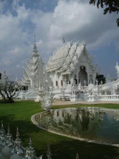 
                    
                        White Temple -  Wat Rong Khun, Chiang Rai, Thailand
                    
                