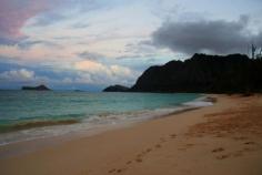 
                    
                        See a beautifully clear blue sea at Waimanalo Beach Park on the North Shore.
                    
                