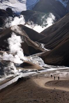 
                    
                        Valley in the Kerlingarfjoll area with geothermal activity. Iceland
                    
                