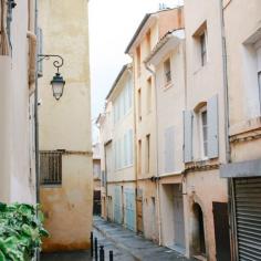 
                    
                        Aix-en-Provence, France
                    
                