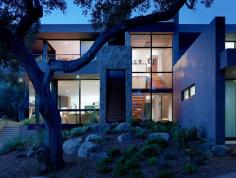 
                    
                        Lilac Drive Residence | Marmol Radziner; Photo: Joe Fletcher | Archinect
                    
                