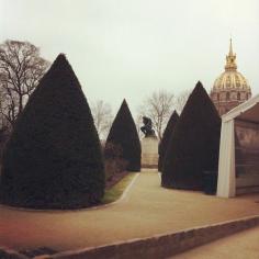 
                    
                        paris..rodin---Everytime I'm in Paris I spend an afternoon in the garden at the Rodin museum - 1 Euro! - I've only been on the inside once though:-)
                    
                