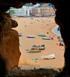 
                    
                        Tossa De Mar - Spain's Romantic Seaside Destination
                    
                