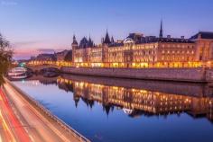 
                    
                        PARIS AT NIGHT
                    
                