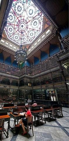 
                    
                        Royal Portuguese Reading Room — Rio de Janeiro, Brazil | Community Post: 49 Breathtaking Libraries From All Over The World
                    
                