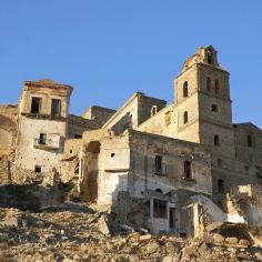 
                    
                        Ghost city in Italy. Photo courtesy of katinaphoto on Instagram.
                    
                