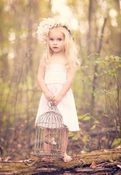 
                    
                        Creative Children Photography
                    
                